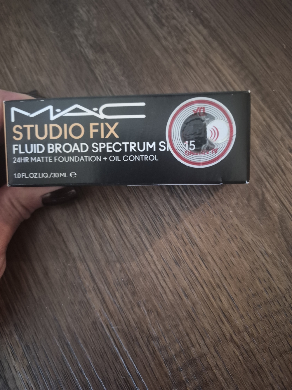 NEW MAC Studio Fix Fluid Broad Spectrum SPF 15 Foundation NC 25 AUTHENTIC!